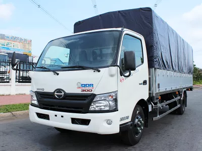 123oto THAY KÍNH XE Ô TÔ tải Hino 3.5 tấn tận nơi